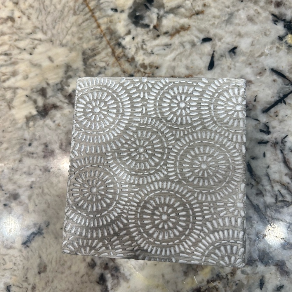Bathroom toothbrush holder — new